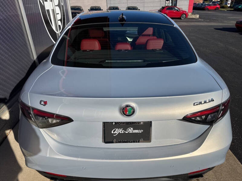 2025 Alfa Romeo Giulia