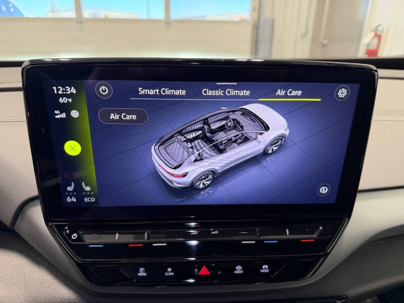 2023 Volkswagen ID.4 Pro