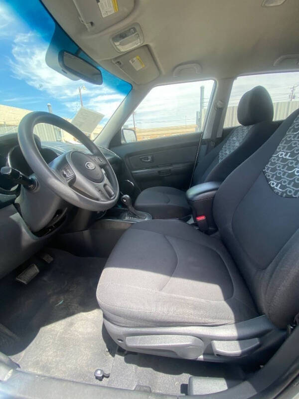 2011 Kia Soul +