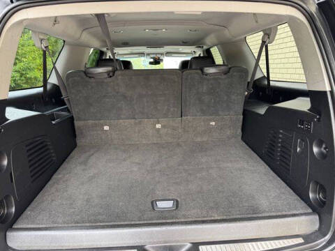 2020 Cadillac Escalade ESV Luxury