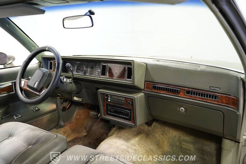 1984 Oldsmobile Cutlass Supreme Brougham