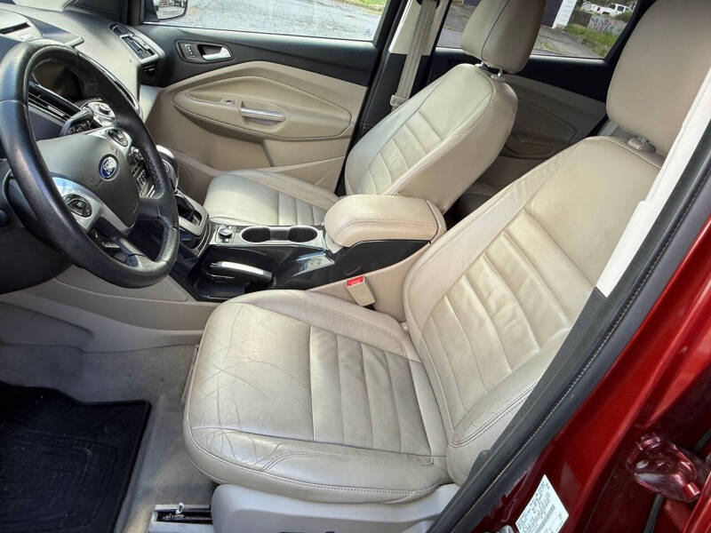 2015 Ford Escape Titanium