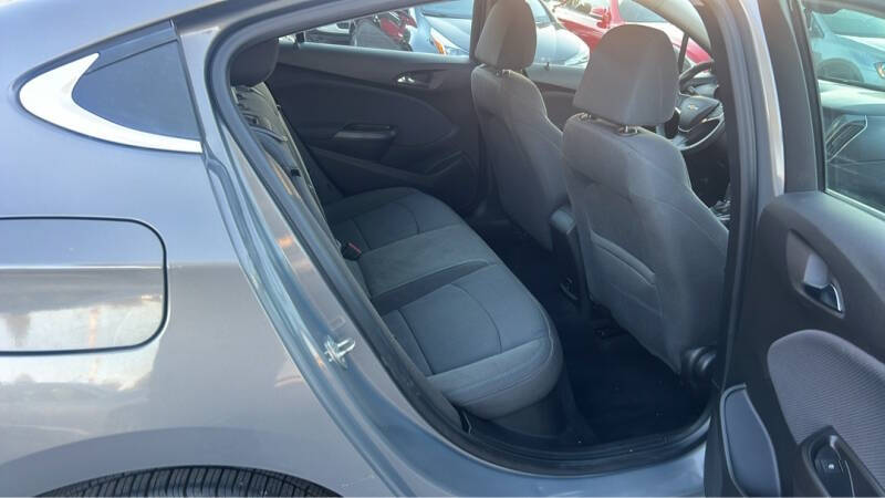 2018 Chevrolet Cruze LT Auto