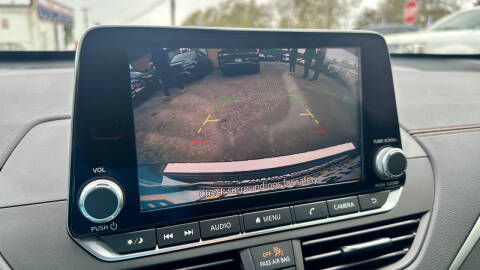 2020 Nissan Altima 2.5 SR