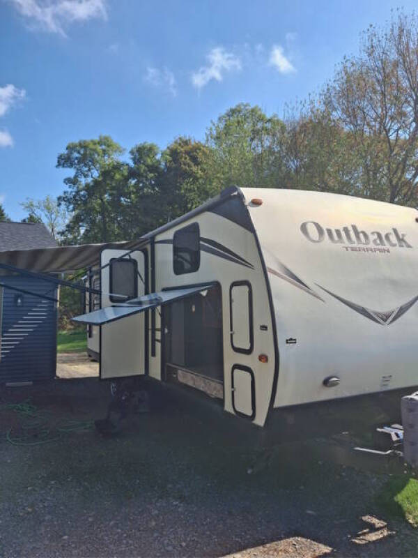 2015 Keystone RV Outback Terrain 260TRS