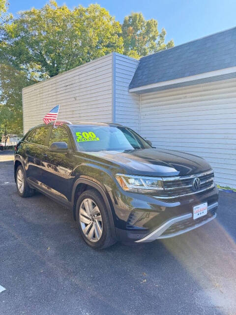 2020 Volkswagen Atlas Cross Sport for sale at Joes Blvd Auto Sales in Hopewell, VA