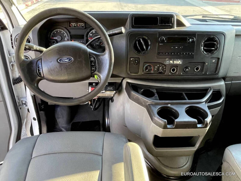 2014 Ford E-Series E-150