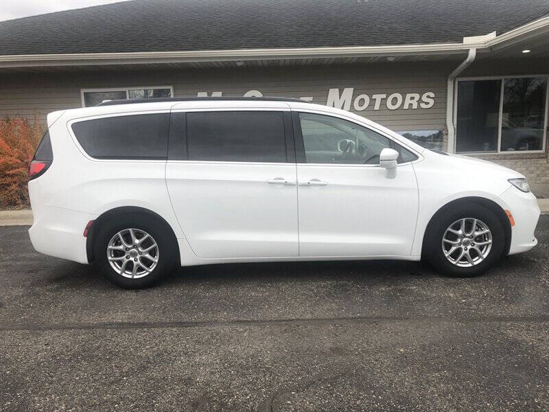 2022 Chrysler Pacifica Touring L