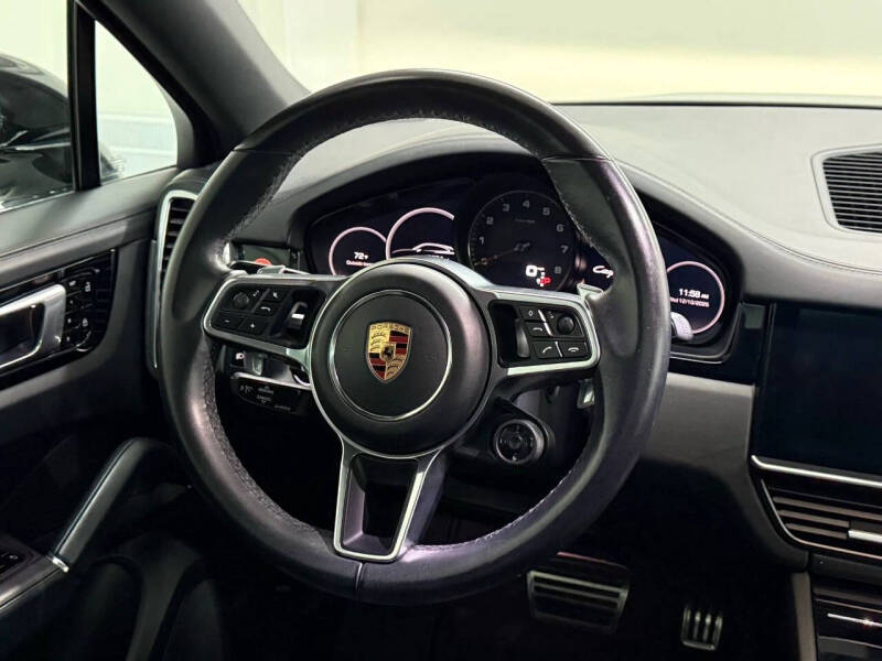 2020 Porsche Cayenne S Coupe