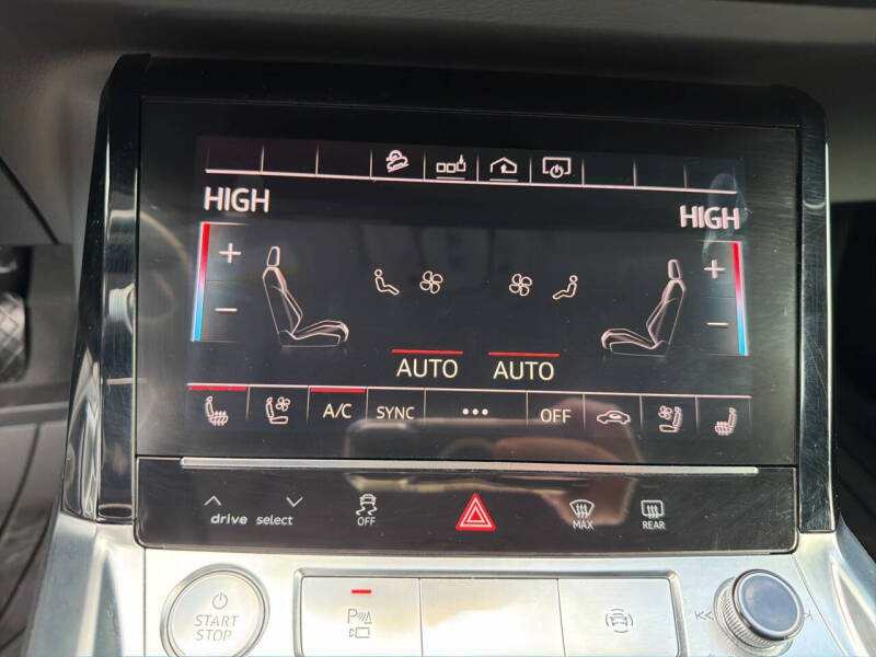 2019 Audi e-tron quattro Premium Plus