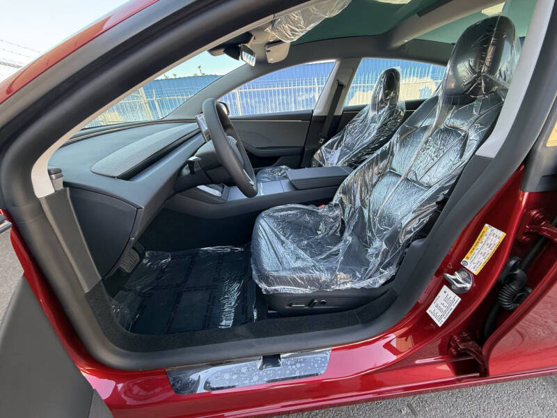 2026 Tesla Model 3 Premium