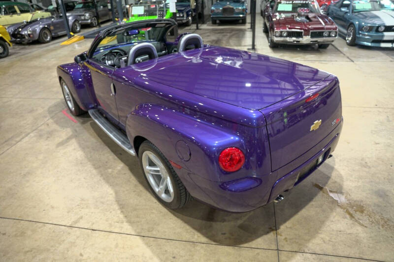 2004 Chevrolet SSR LS
