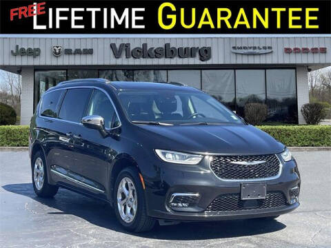 2021 Chrysler Pacifica for sale at Vicksburg Chrysler Dodge Jeep Ram in Vicksburg MI
