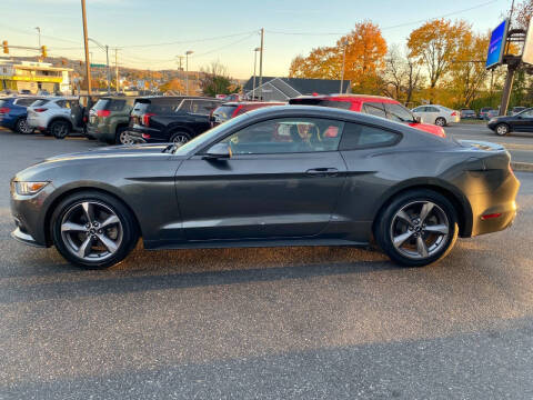2016 Ford Mustang V6