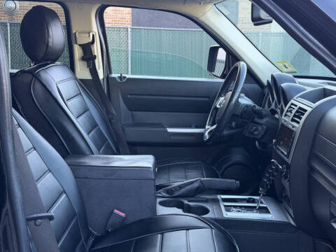 2011 Dodge Nitro Detonator