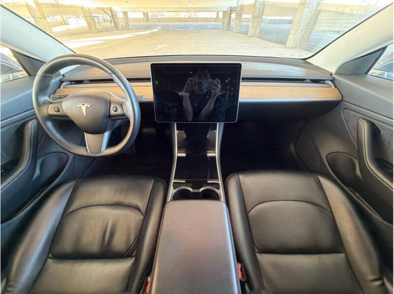2018 Tesla Model 3 Standard