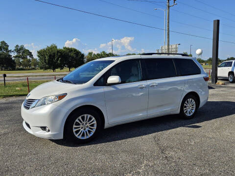 2017 Toyota Sienna for sale at Access Motors Sales & Rental in Mobile AL