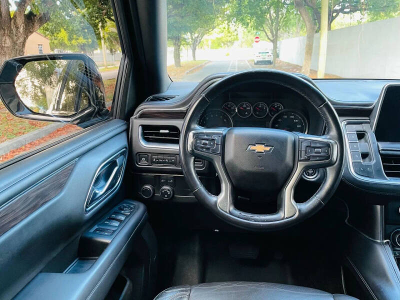 2021 Chevrolet Suburban LT