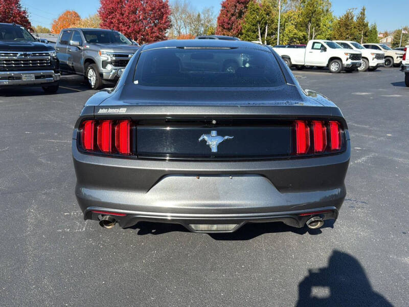 2017 Ford Mustang V6