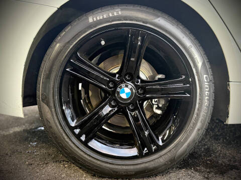 2015 BMW 3 Series 328i