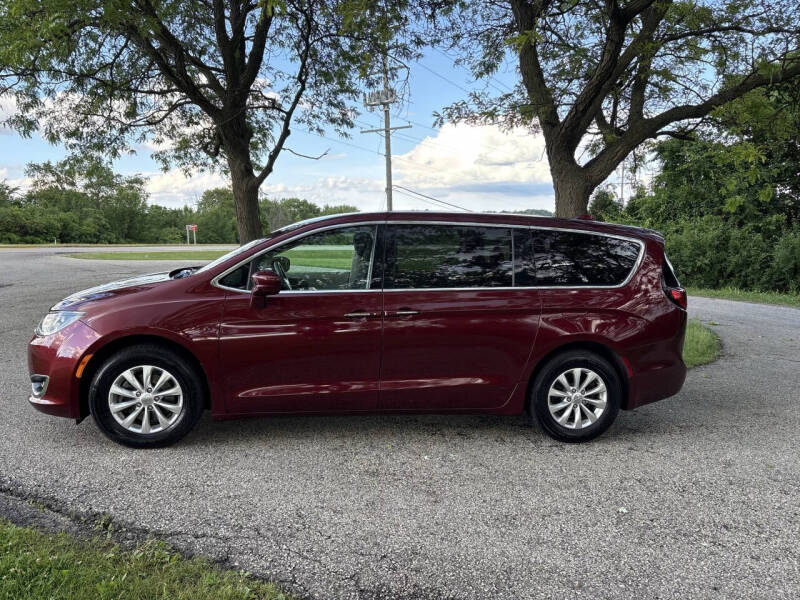 2018 Chrysler Pacifica Touring Plus