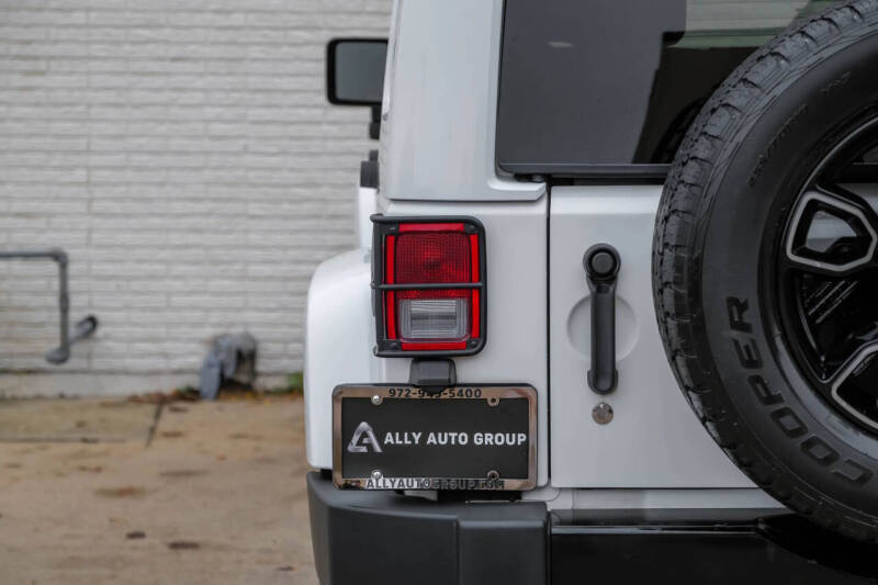 2017 Jeep Wrangler Unlimited Smoky Mountain