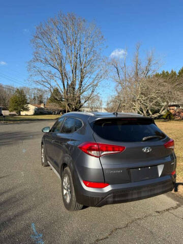 2017 Hyundai Tucson SE