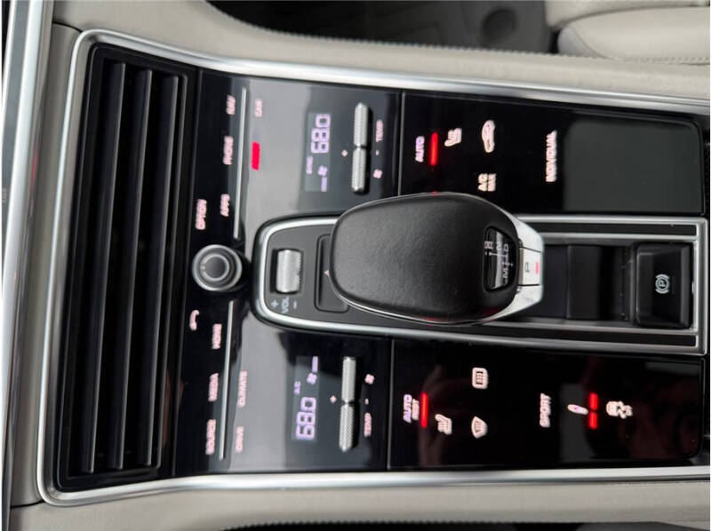 2017 Porsche Panamera 4S