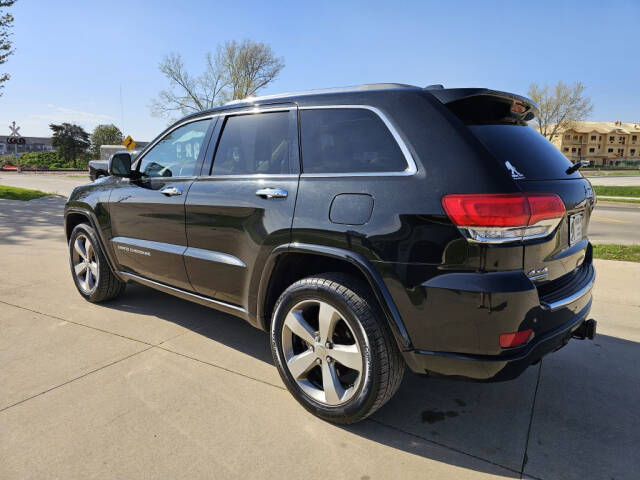 2014 Jeep Grand Cherokee for sale at Bigfoot Auto in Hiawatha, IA