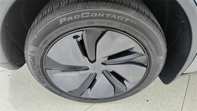 2026 Tesla Model Y Long Range