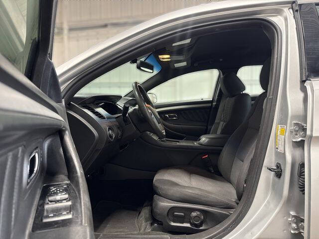 2016 Ford Taurus SEL