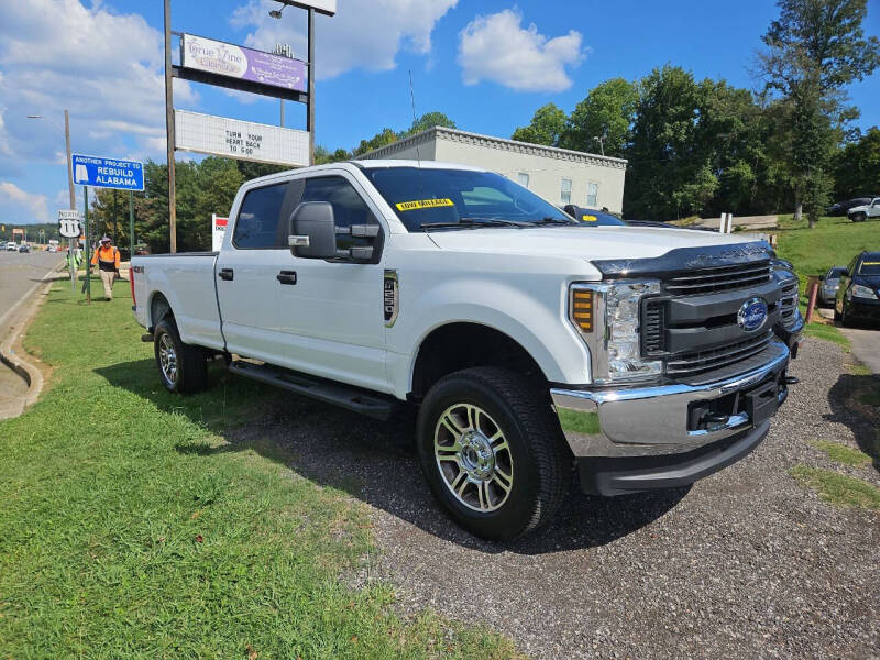 2019 Ford F-250 Super Duty XL photo 2