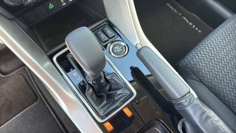 2026 Mitsubishi Eclipse Cross LE
