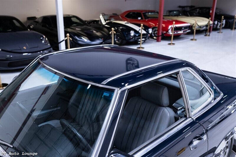 1986 Mercedes-Benz 560-Class 48