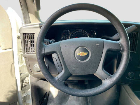 2024 Chevrolet Express 2500
