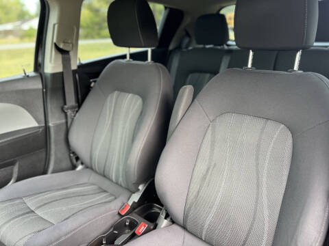 2015 Chevrolet Sonic LT Auto