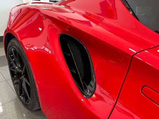 2025 Lotus Emira 19