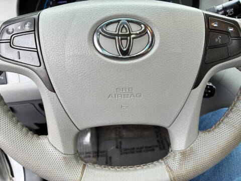 2013 Toyota Sienna XLE 7-Passenger