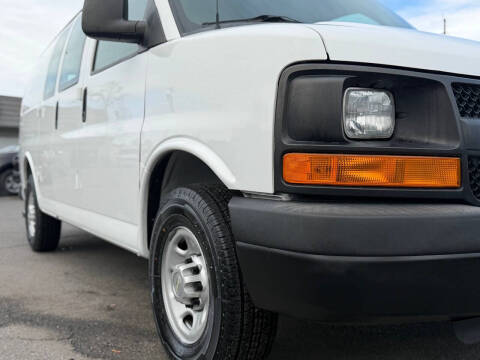 2013 Chevrolet Express 3500