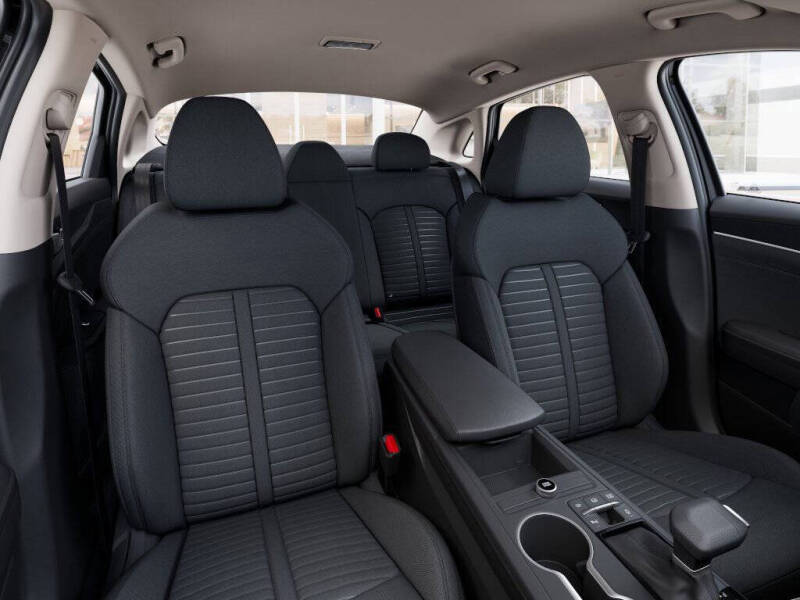 2026 Kia K5 LXS