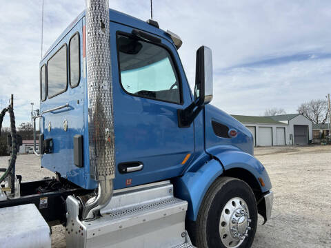 2016 Peterbilt 579 Road 579 Road Tractor
