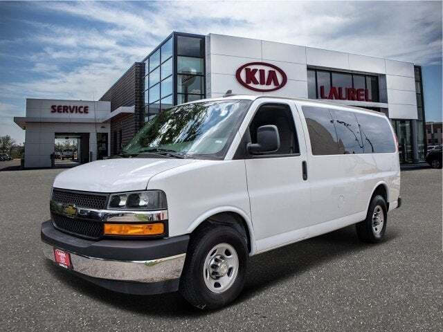2018 Chevrolet Express Passenger LT 2500