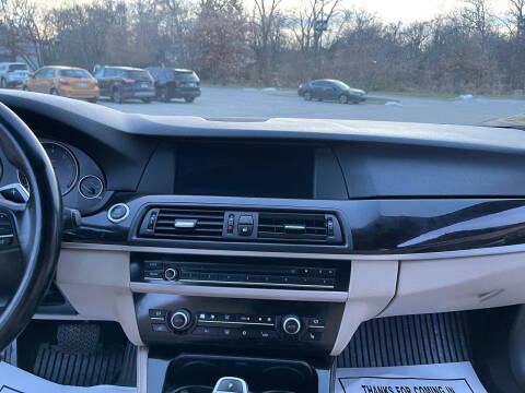 2011 BMW 5 Series 535i