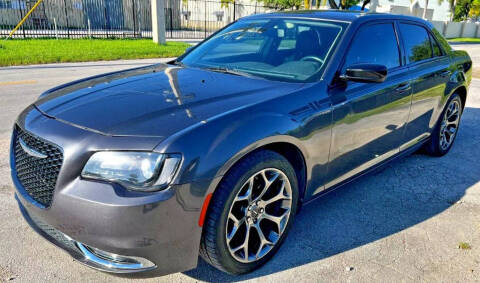 2018 Chrysler 300 Touring