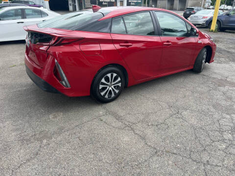 2022 Toyota Prius Prime LE