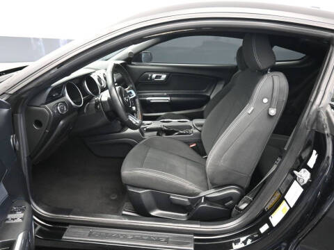 2021 Ford Mustang EcoBoost