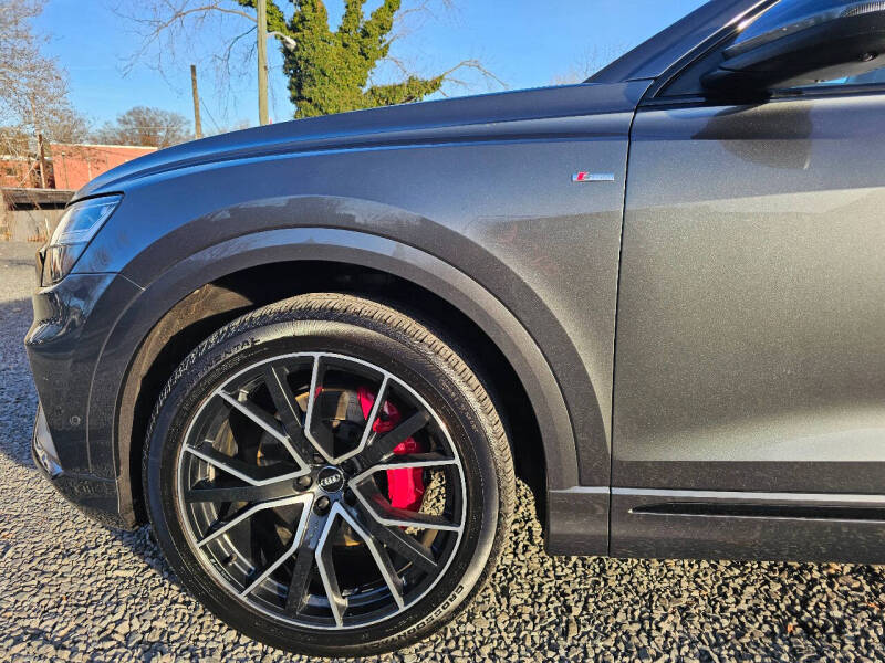 2020 Audi Q8 quattro Premium Plus 55 TFSI