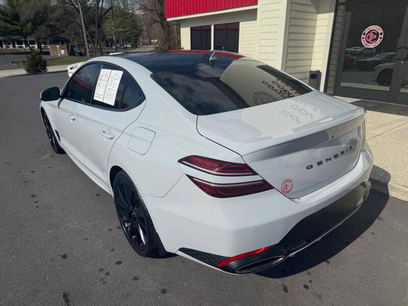 2022 Genesis G70