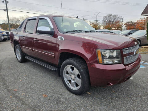 2008 Chevrolet Avalanche for sale at Central 1 Auto Brokers in Virginia Beach VA