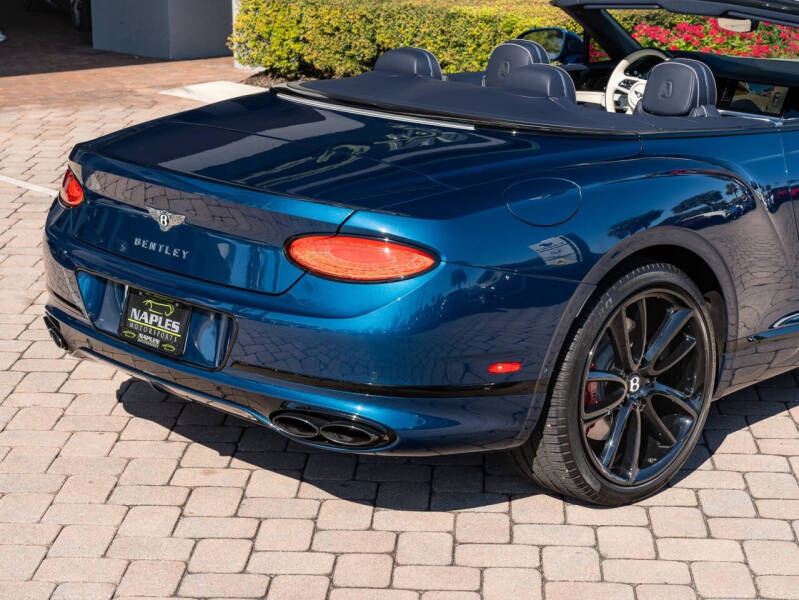 2022 Bentley Continental GTC V8